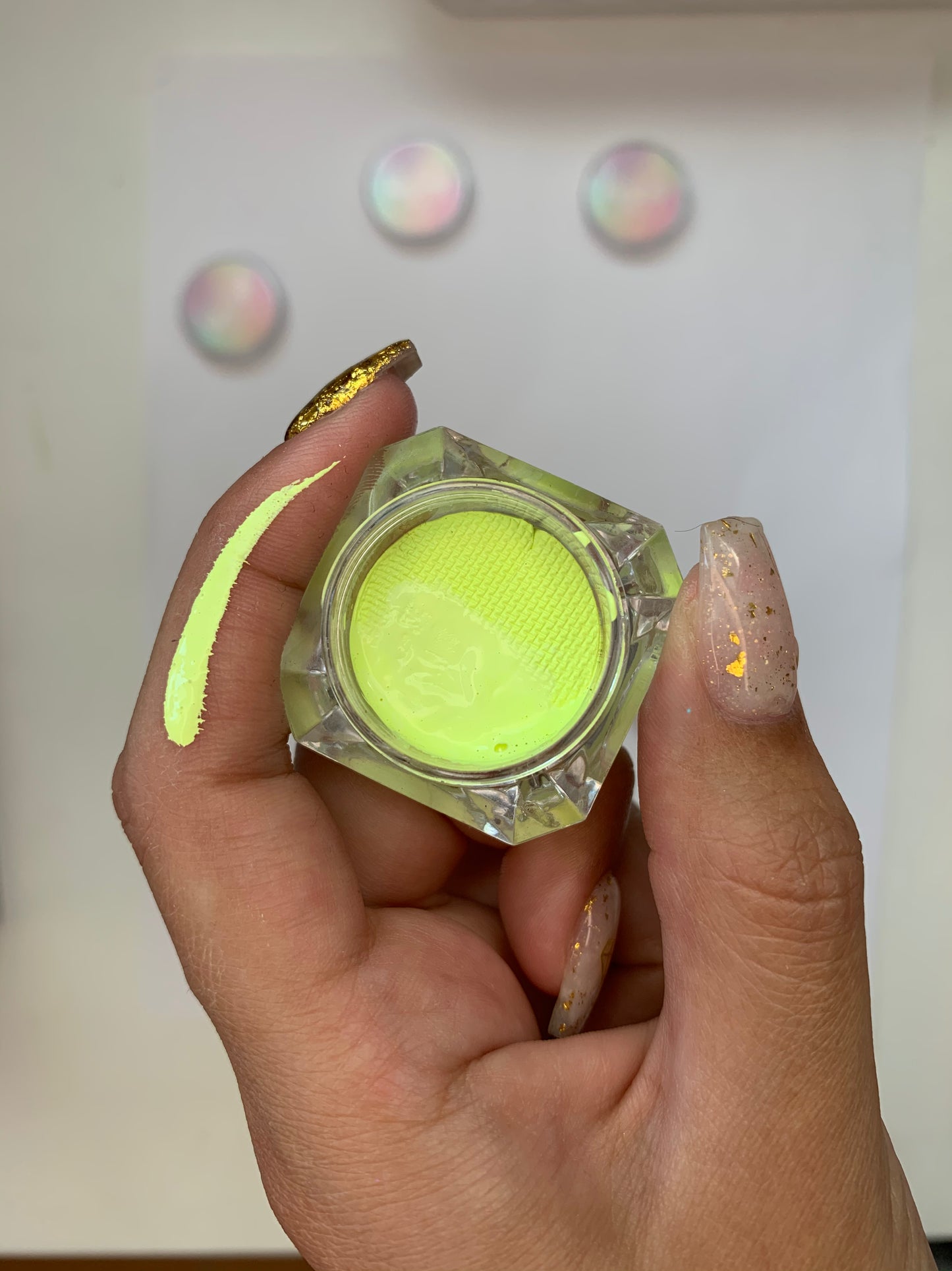 Aqua Liner Verde Limón